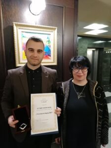 Призът „Ти си нашето бъдеще“ получи д-р Тодор Шопов от МБАЛ „Уни Хоспитал“