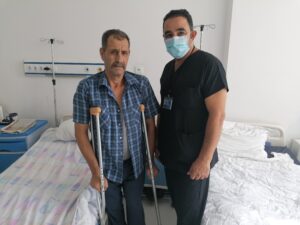 На пациент с вродена луксация бе извършена успешна смяна на тазобедрена става