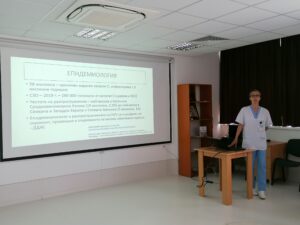 Д-р Комитова, гастроентеролог, представи презентация за Хепатит С